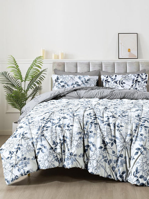 The White Moss Hannah Reversible Print Pinch Pleat AC Comforter With 2 Pillow Cover